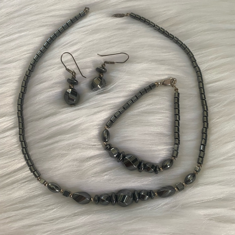 Elegant Black Jewelry Set